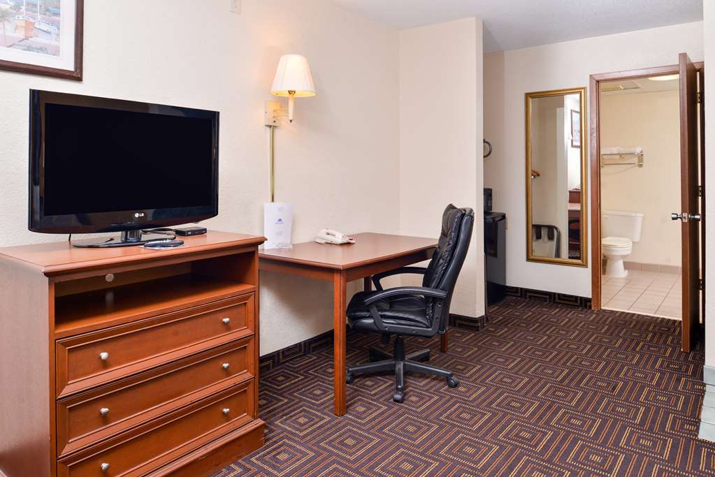 Hotel Super 8 By Wyndham Seguin Habitación foto